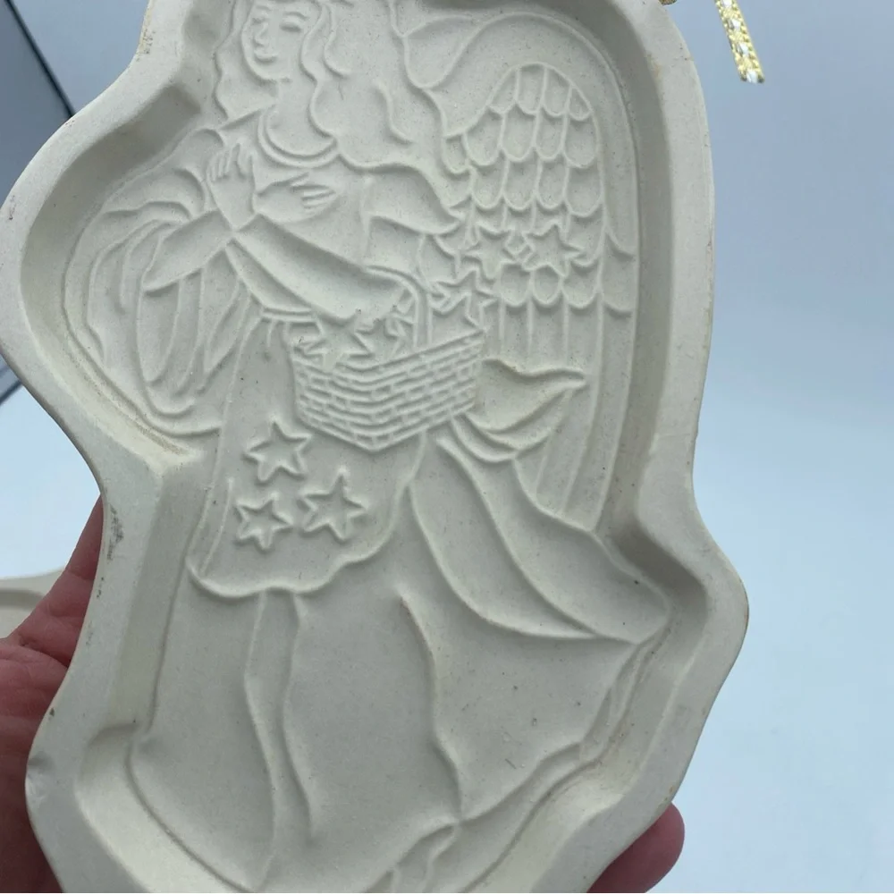 2 VTG Longaberger 1994 Pottery Cookie Molds Angel Hope And East Bunny Series